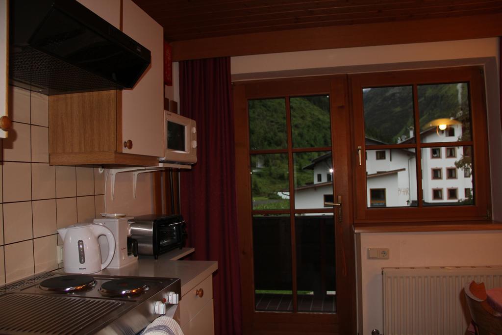 Haus Puit Apartment St. Leonhard im Pitztal